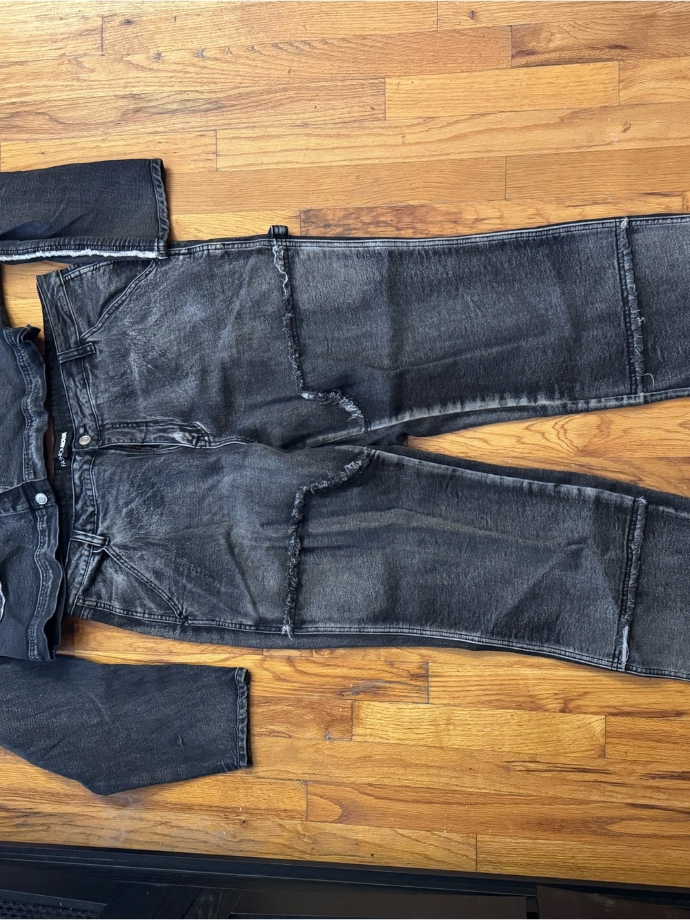 Women’s Black Distressed Denim 2-piece set Jeans